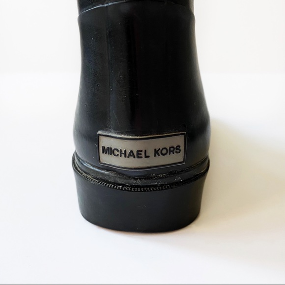 Michael Kors Croc Pattern Textured Rain Boots - Picture 4 of 7